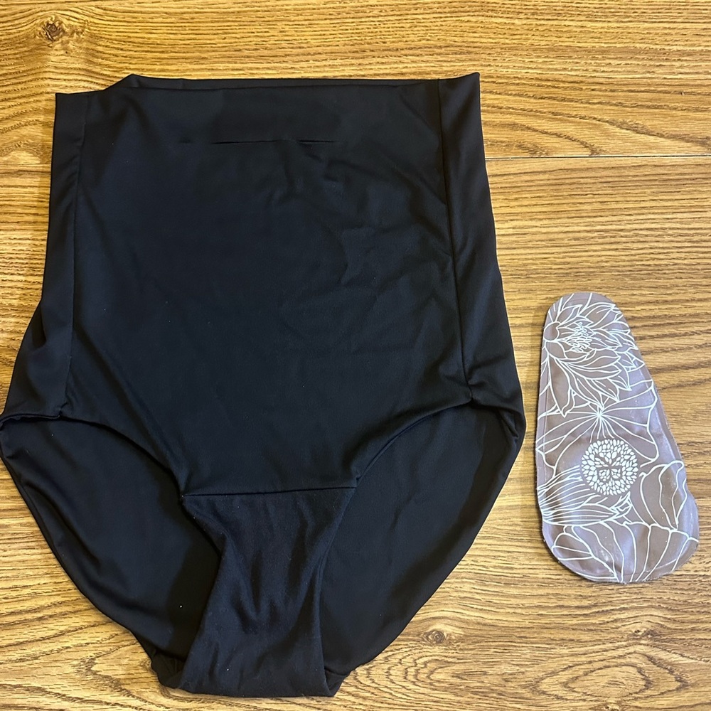 Kindred Bravely Soothing Fourth Trimester Underwear Smoothing Shaper Hot & Cold - Picture 3 of 9